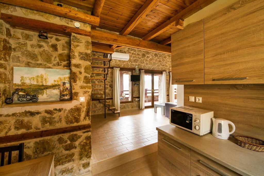 Villa Petrini Spiti Pyrgadikia